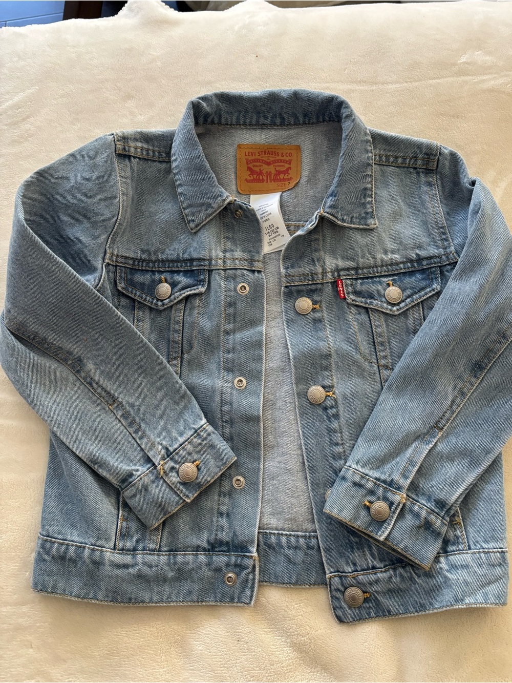 Levi's Kids Light Blue Denim Trucker Jacket - never worn